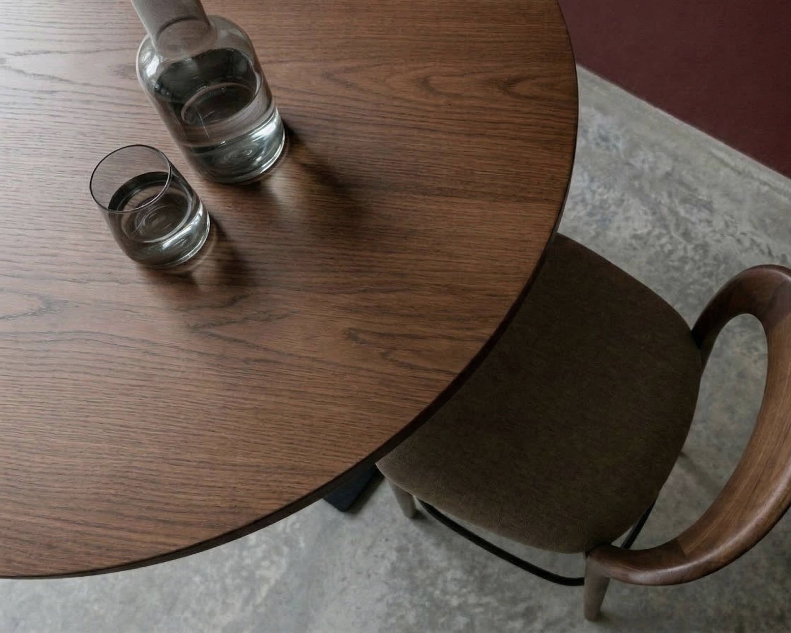 Mahonie behandeld verfijnd eiken