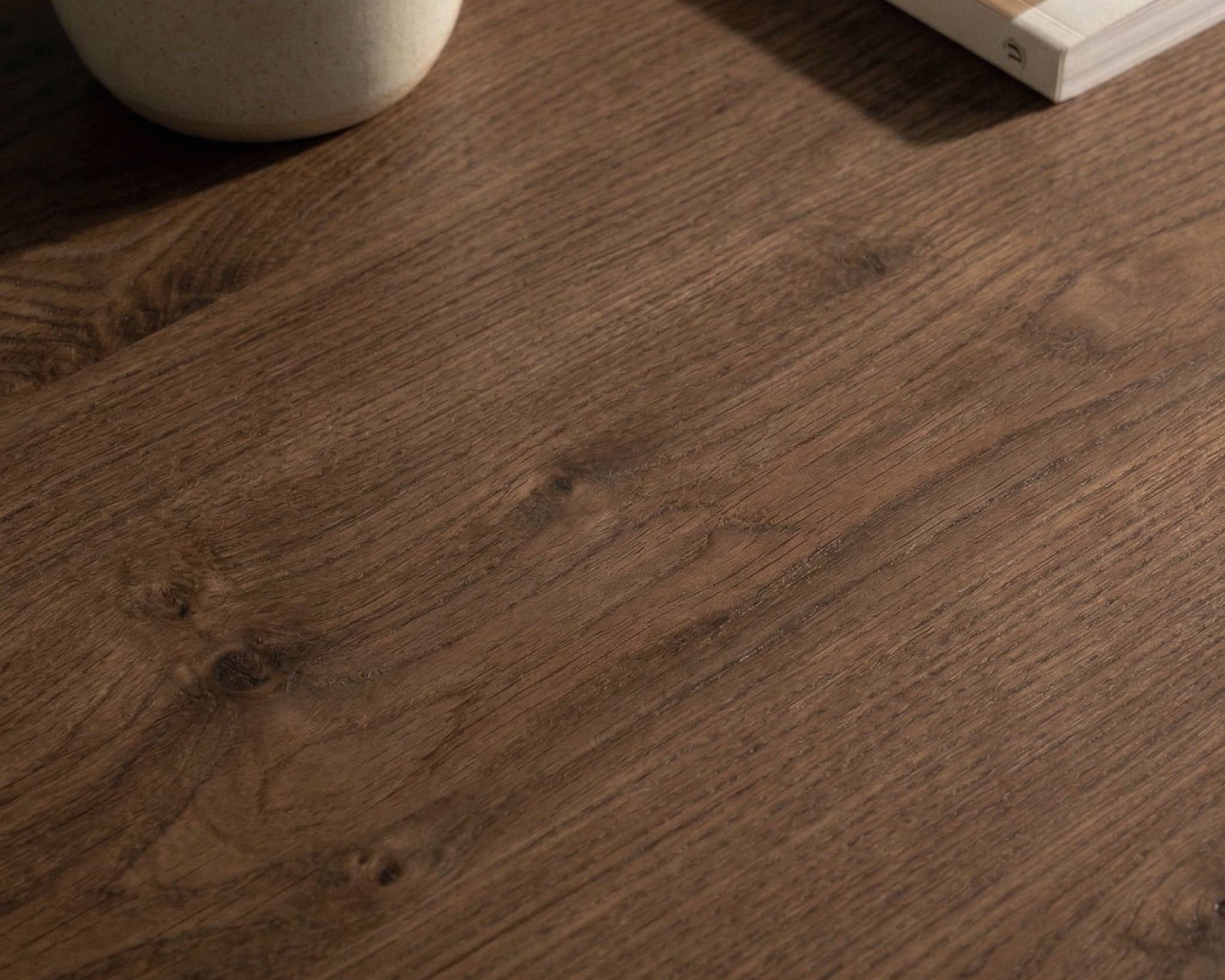 Walnoot kleur gespoten eiken tafelblad