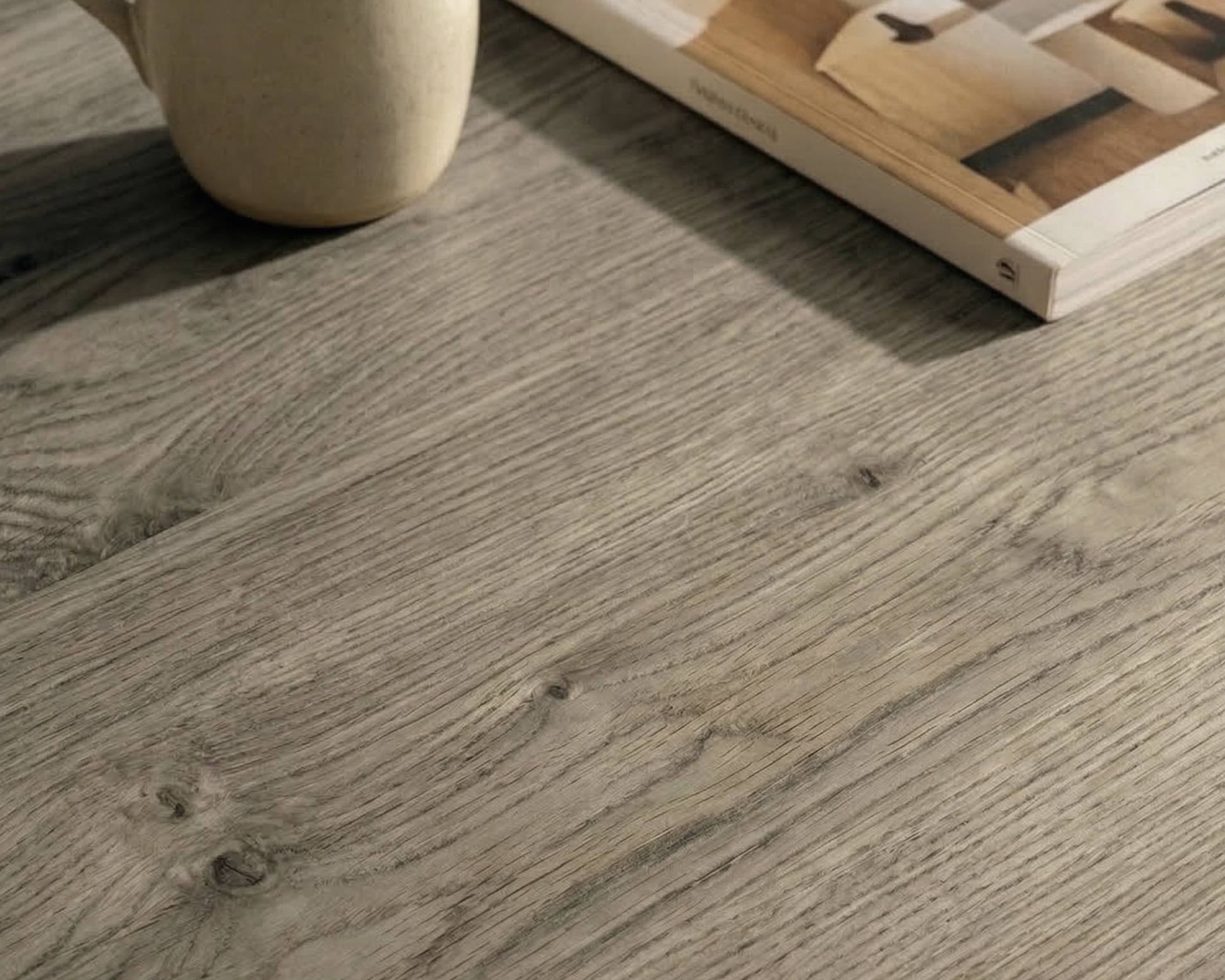 Karakter eiken behandeld met kleur