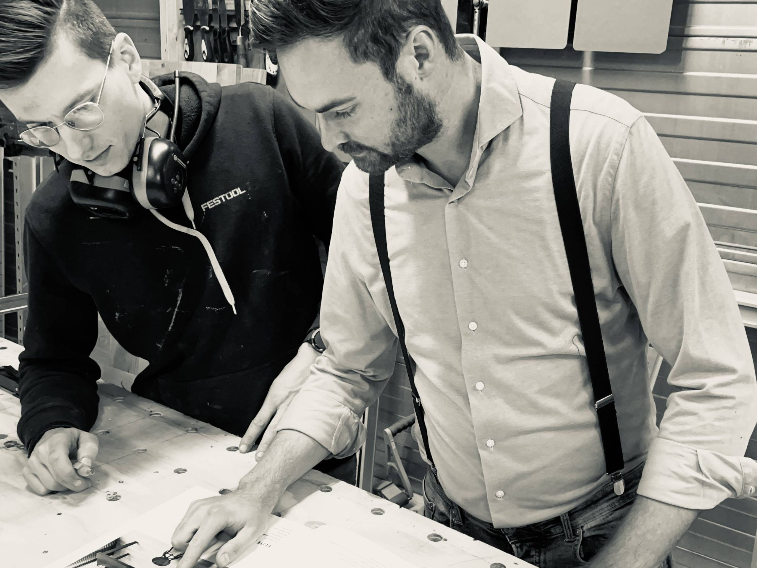 Maatwerk meubelen overleg Erperium werknemers