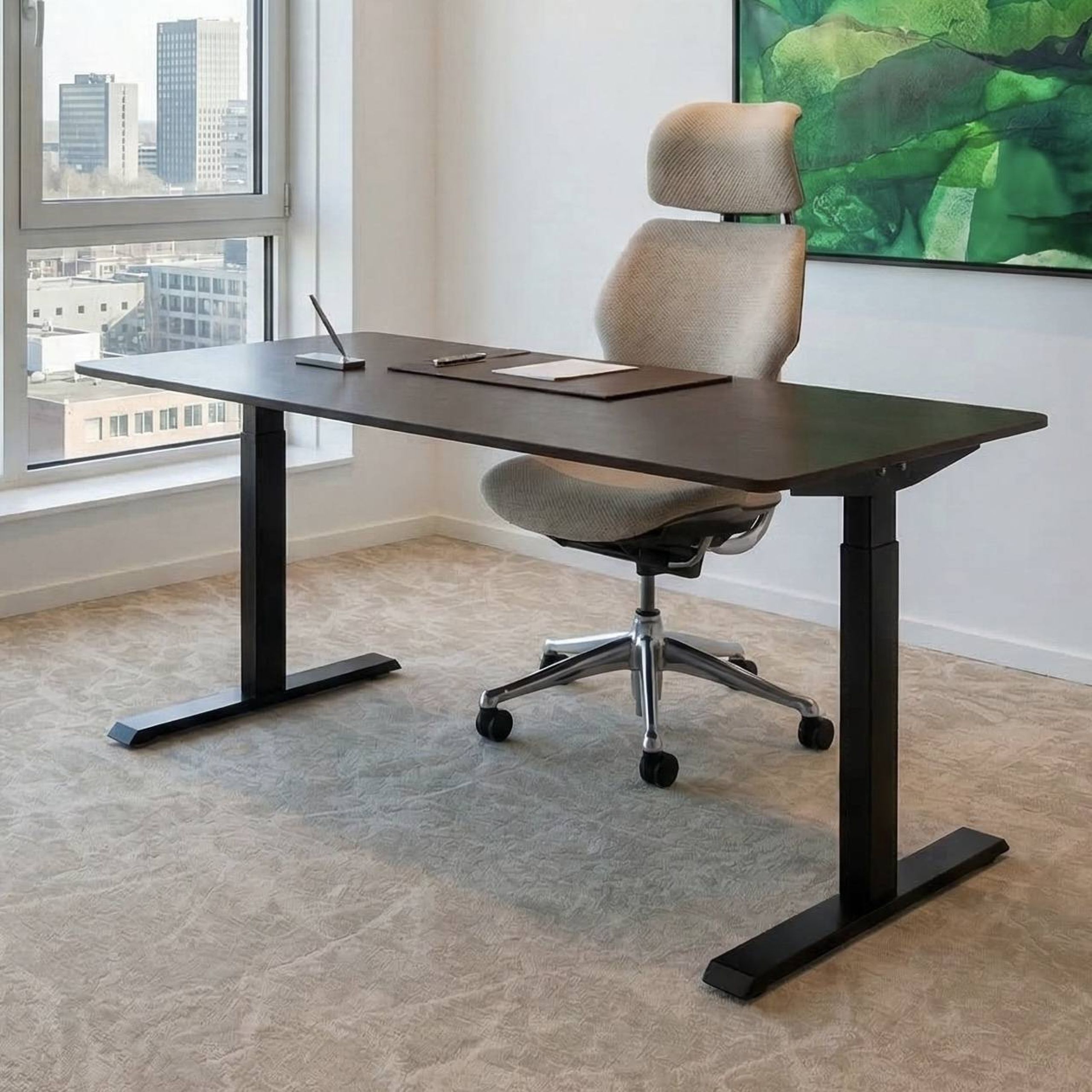 Wengé slim verfijnd bureaublad met elektrisch verstelbaar onderstel