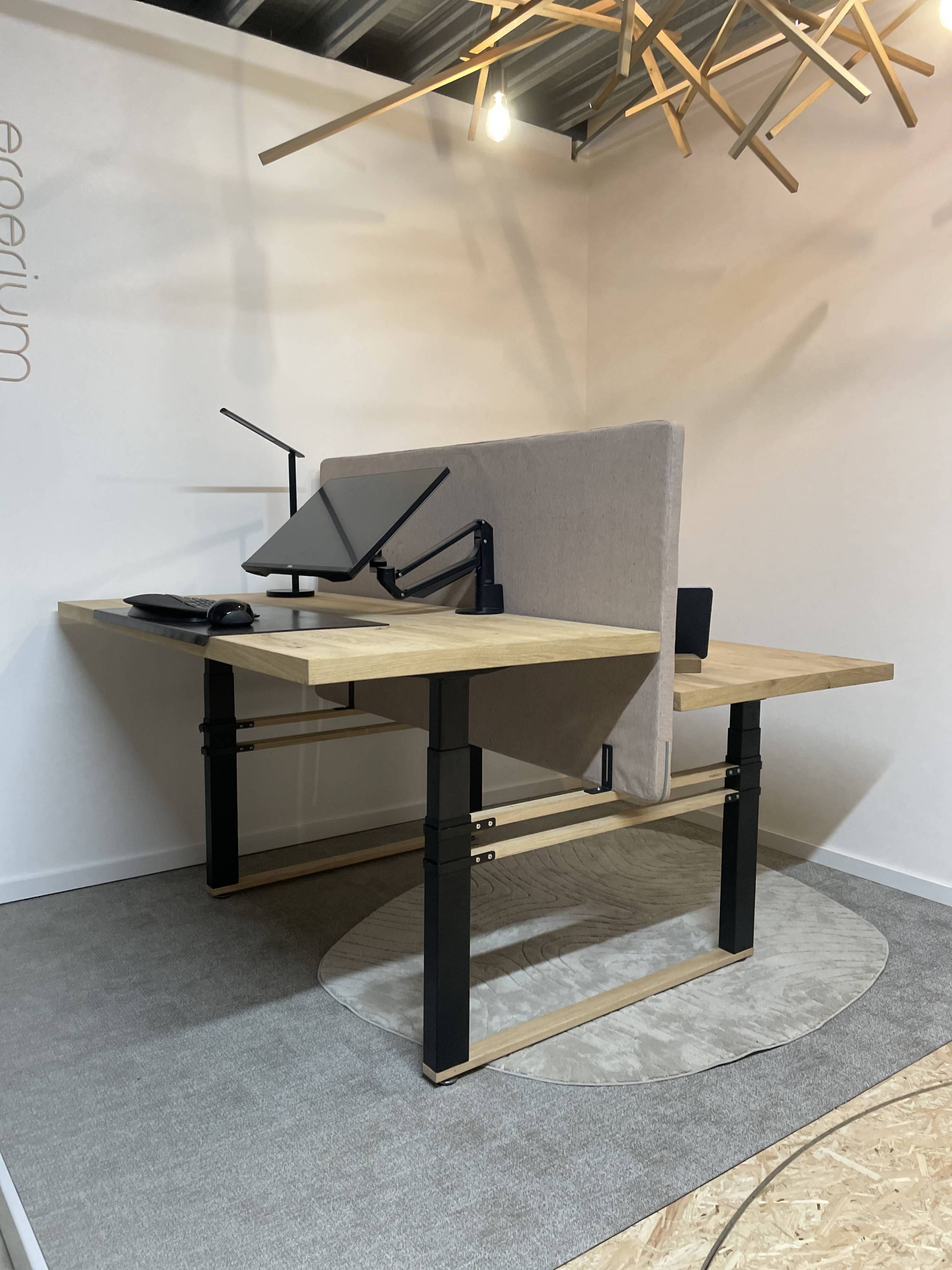 Massief houten zit-sta bureau van 40mm eiken