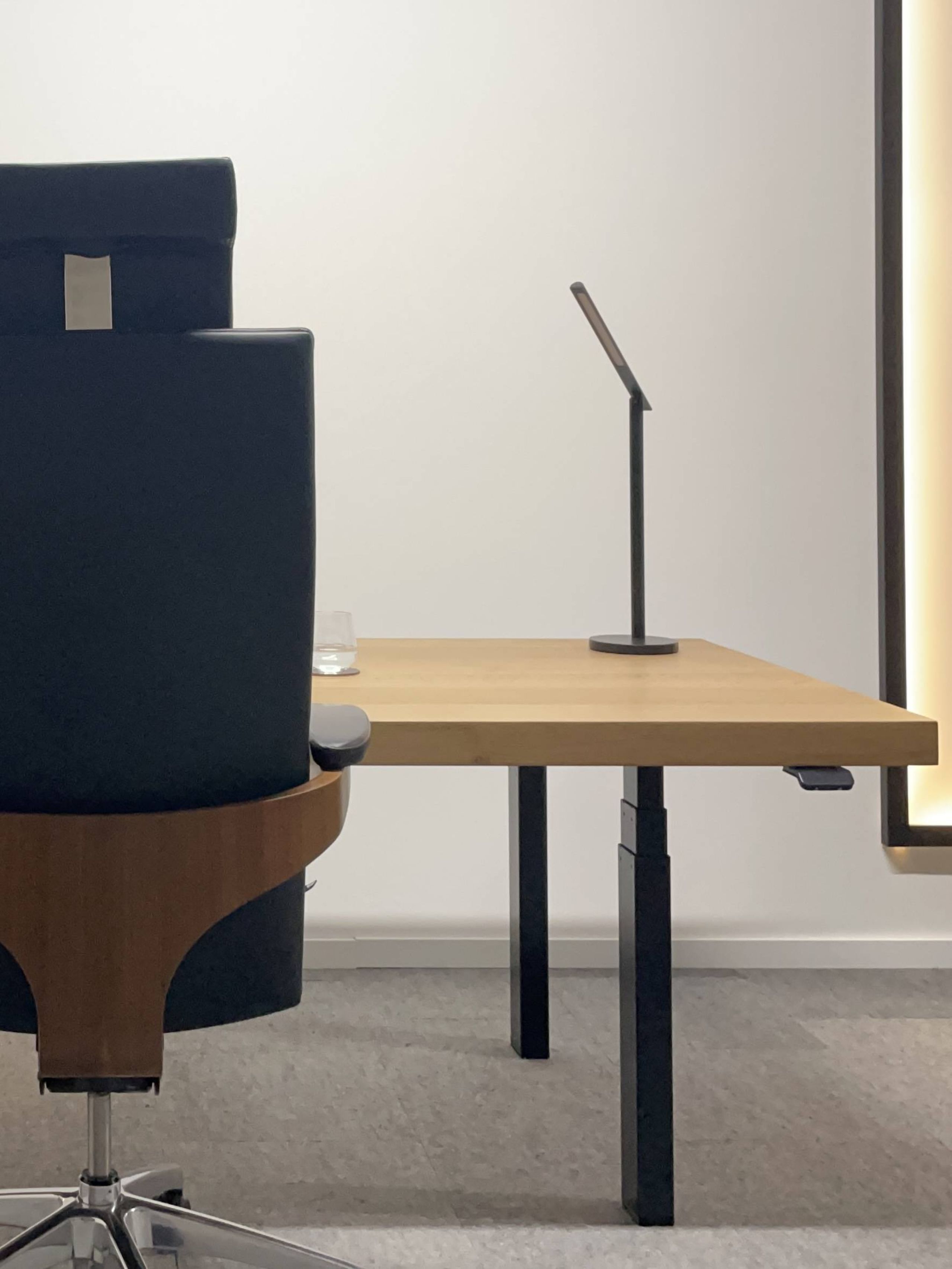 Duurzaam zit-sta bureau met 4 poten